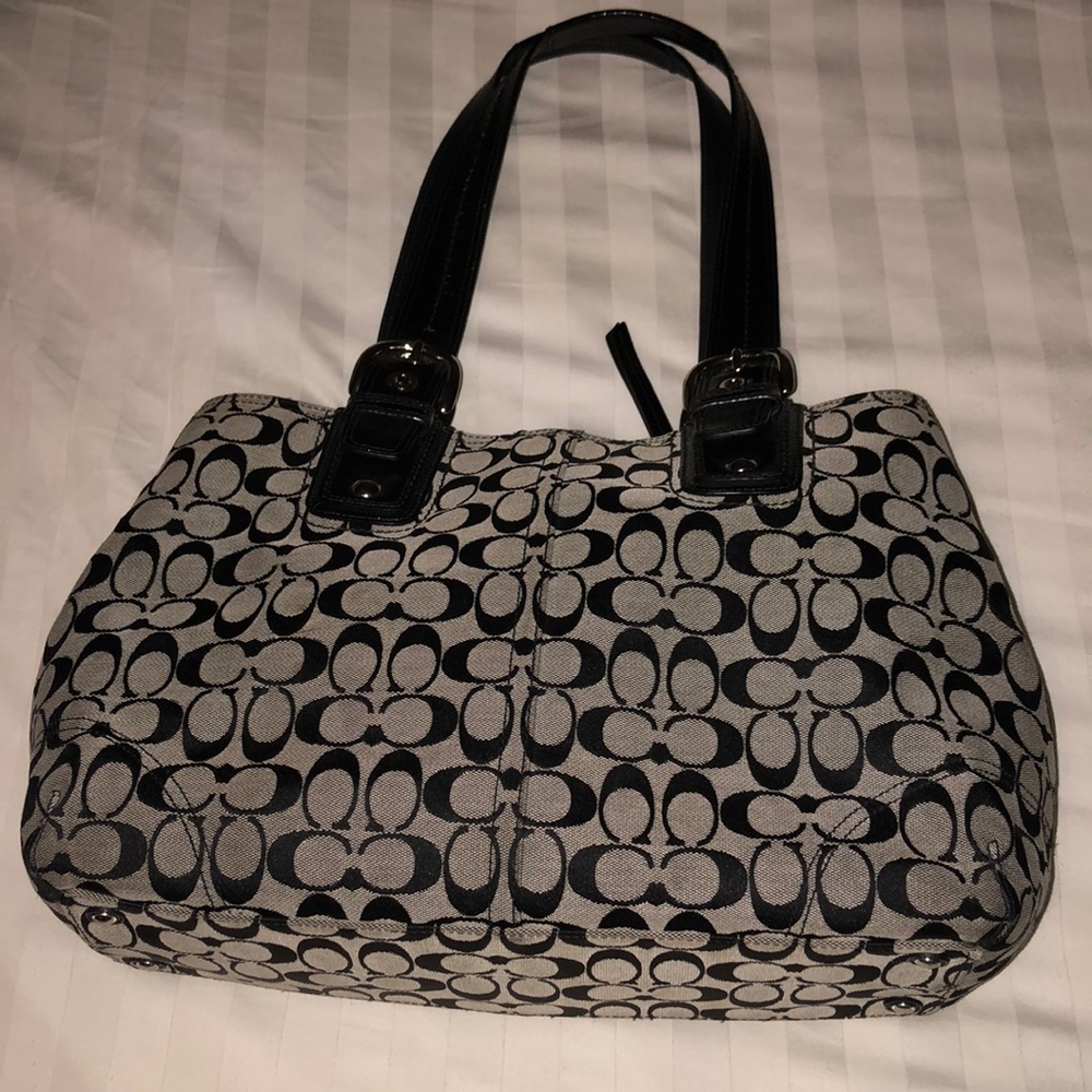 Coach Purse - Picture 2 of 6